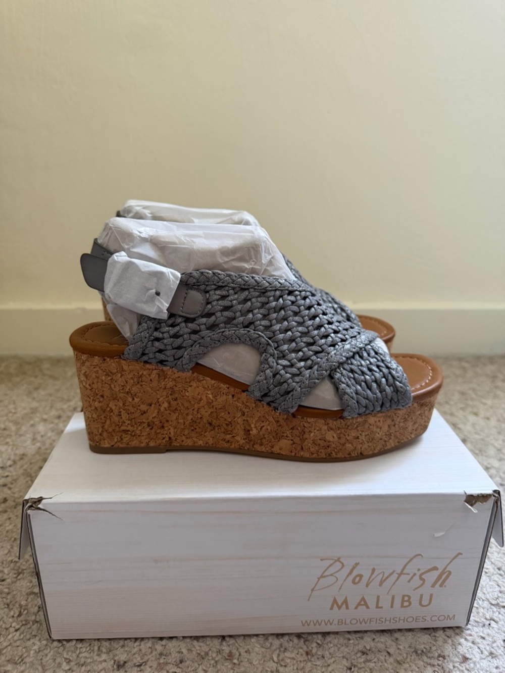 Blowfish Malibu Andrea Wedge Sandals Gray Woven Cork Platform Size 8.5 - Picture 5 of 6